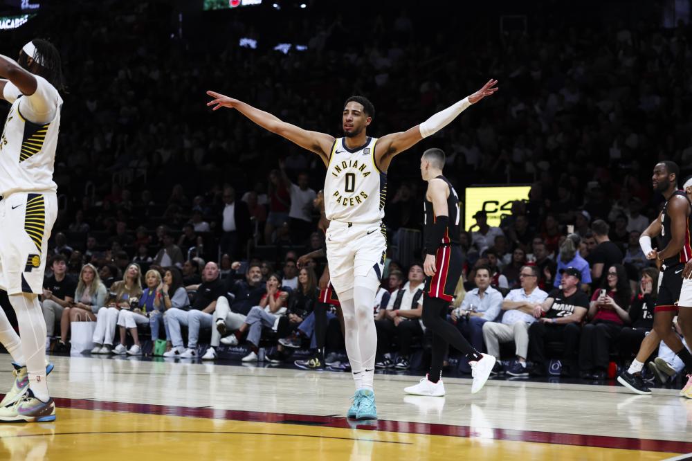 性和话题性 性和话题性