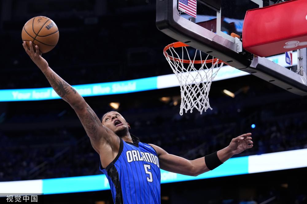 人本赛季半 人本赛季半